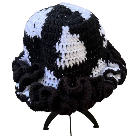 ThreadsByHannah Handmade Black and White Ruffle Hat - Picture 4 of 9